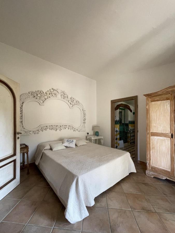 אולביה Villa Smeralda מראה חיצוני תמונה